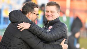 Antrenorul dat afară de Gigi Becali dezvăluie cum a bătut-o pe Dinamo: „L-am învins pe Uhrin cu aceleași arme” + Ce spune despre gradul de rudenie cu patronul FCSB