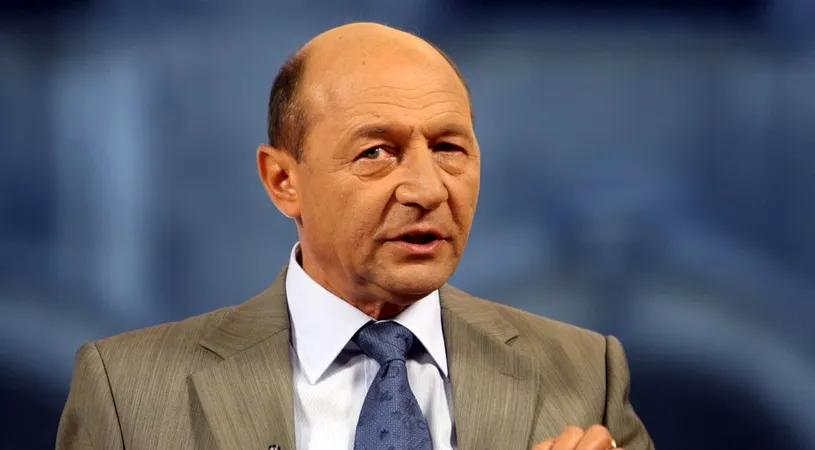 Traian Băsescu, internat de urgență la Spitalul Militar. Fostul președinte al României, mare fan al Rapidului, este sub supraveghere medicală