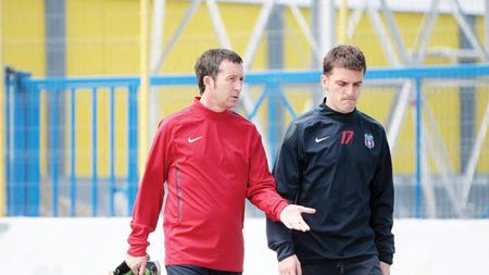 Meme e șef!** Cum se derulează acum antrenamentul steliștilor, față de perioada Cîrțu