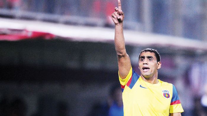 Ultimul jucător din echipa UEFA**ntastică pleacă de la Steaua! Bănel va avea un salariu de două ori mai mare