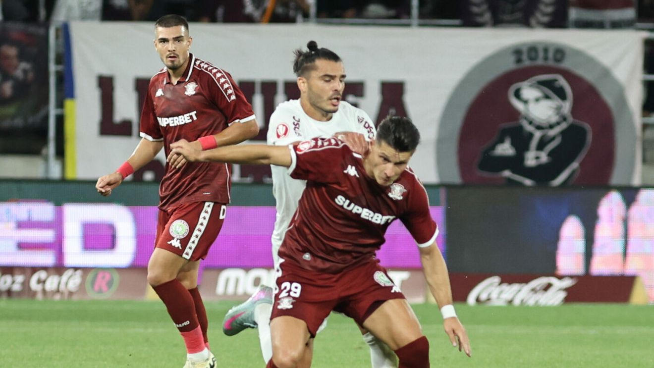 Așa ceva nu s-a mai văzut de multă vreme la Rapid! Alex Dobre l-a îmbrâncit pe Christensen și Gâlcă a intervenit înainte ca totul să degenereze