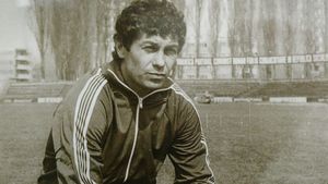 Vezi povestea unui meci special al lui Mircea Lucescu:** "Fugi, 'nea Mircea, fugi!"