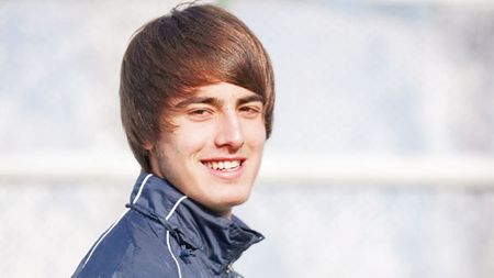 Valentin Cojocaru este comparat cu David de Gea!** Puștiul de 16 ani poate deveni primul român din istoria lui Liverpool