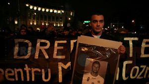 Aproximativ 300 de persoane, la marșul în memoria lui Cozma!