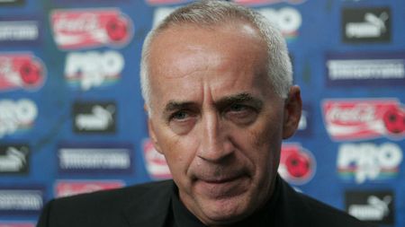 Majoritatea decide:** "16 din cele 18 echipe vor să nu se mai joace etapa a XIX-a!"