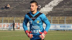 EXCLUSIV | Ultimele detalii despre portarul așteptat la FCSB: "Dacă se dorește un transfer, vom sta la masă și vom discuta!"