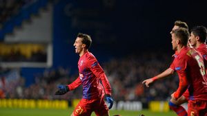 Ioan Becali confirmă oferta pentru Chiricheș: "Cei de la Tottenham așteaptă un răspuns"