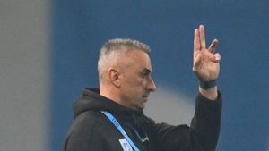 Universitatea Craiova îşi joacă sezonul în doar câteva zile!