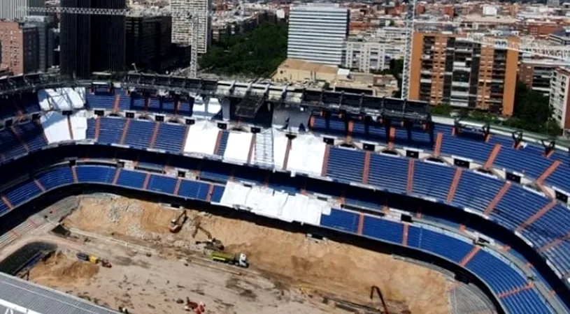 Stadionul „Santiago Bernabeu”, în mare suferință. Firma care îl renovează a săpat o groapă cu adâncimea de 30 de metri în locul unde se afla terenul de joc | FOTO