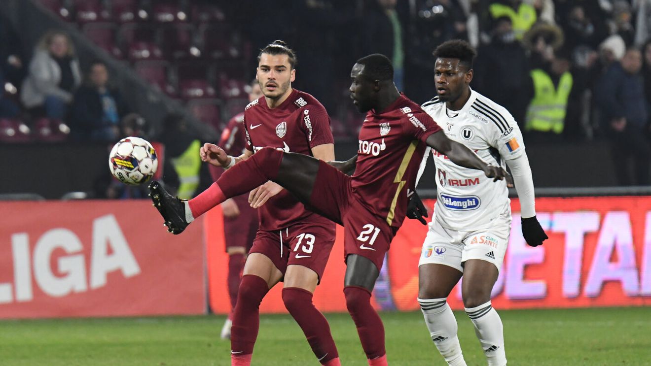 La mâna rivalilor! „U” Cluj poate ajuta CFR. Ar fi o situație fără precedent | CALCULE