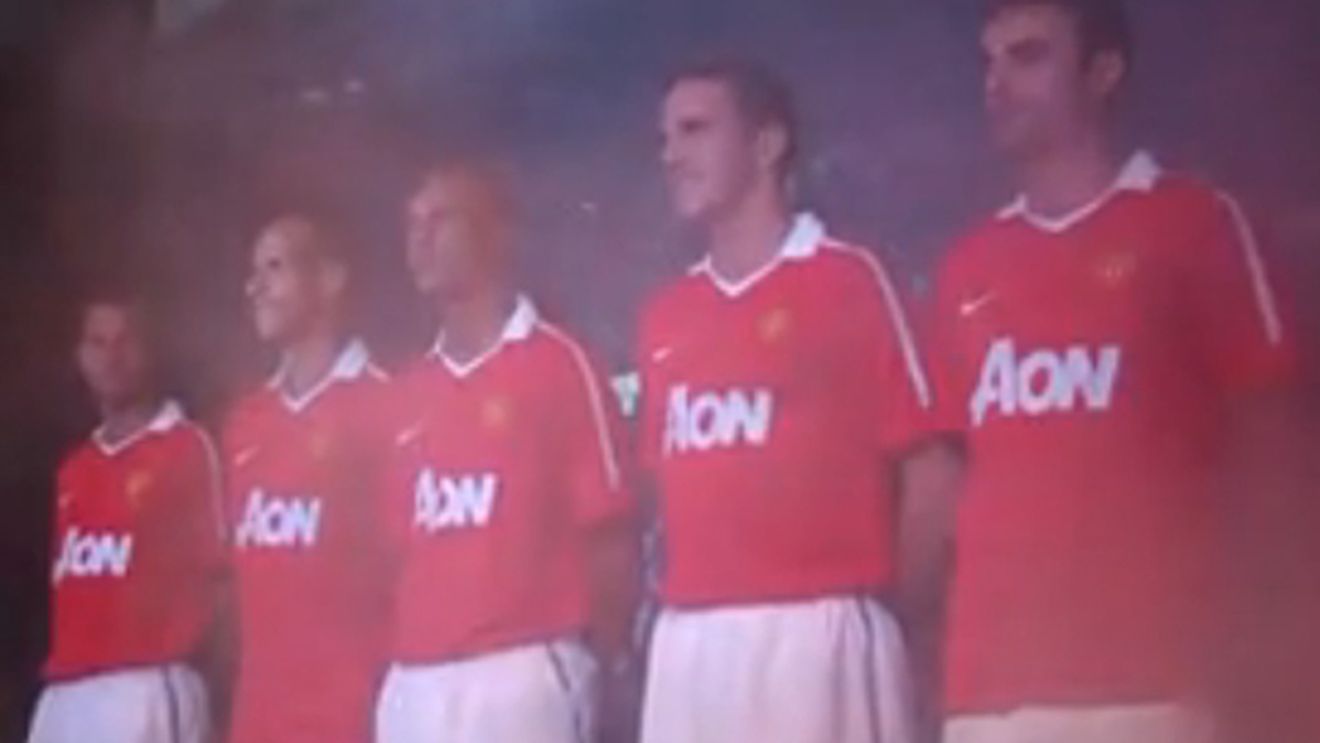 VIDEO** Diavolul își schimbă "blana", dar năravul ba! Man United și-a lansat noul echipament