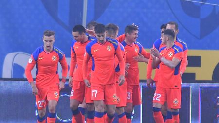 Alarmă la FCSB! Patru titulari din lotul lui Toni Petrea, în pericol să rateze derby-ul cu Dinamo | SPECIAL