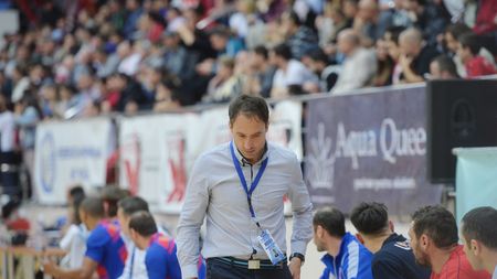 Grupă infernală pentru naționala masculină sub 21 de ani, în tentativa de a se califica la Campionatul Mondial. Adversari: Danemarca și Suedia. Ovidiu Mihăilă: "Îmi plac astfel de meciuri"