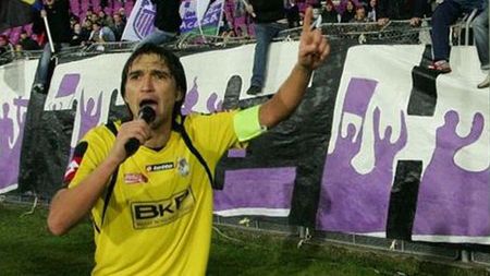 Alexa: "Sabău a făcut performanță la Poli! Nu știu de ce a plecat..."