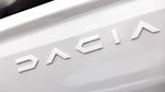 Dacia a lovit crunt în imperiul chinezesc al mașinilor! Anunțul din Spania despre noul Sandero hybrid