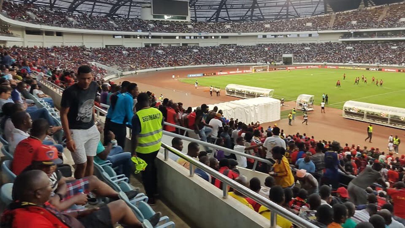 Tragedie! Cinci morți într-un incident pe stadion, la un meci din Liga Campionilor