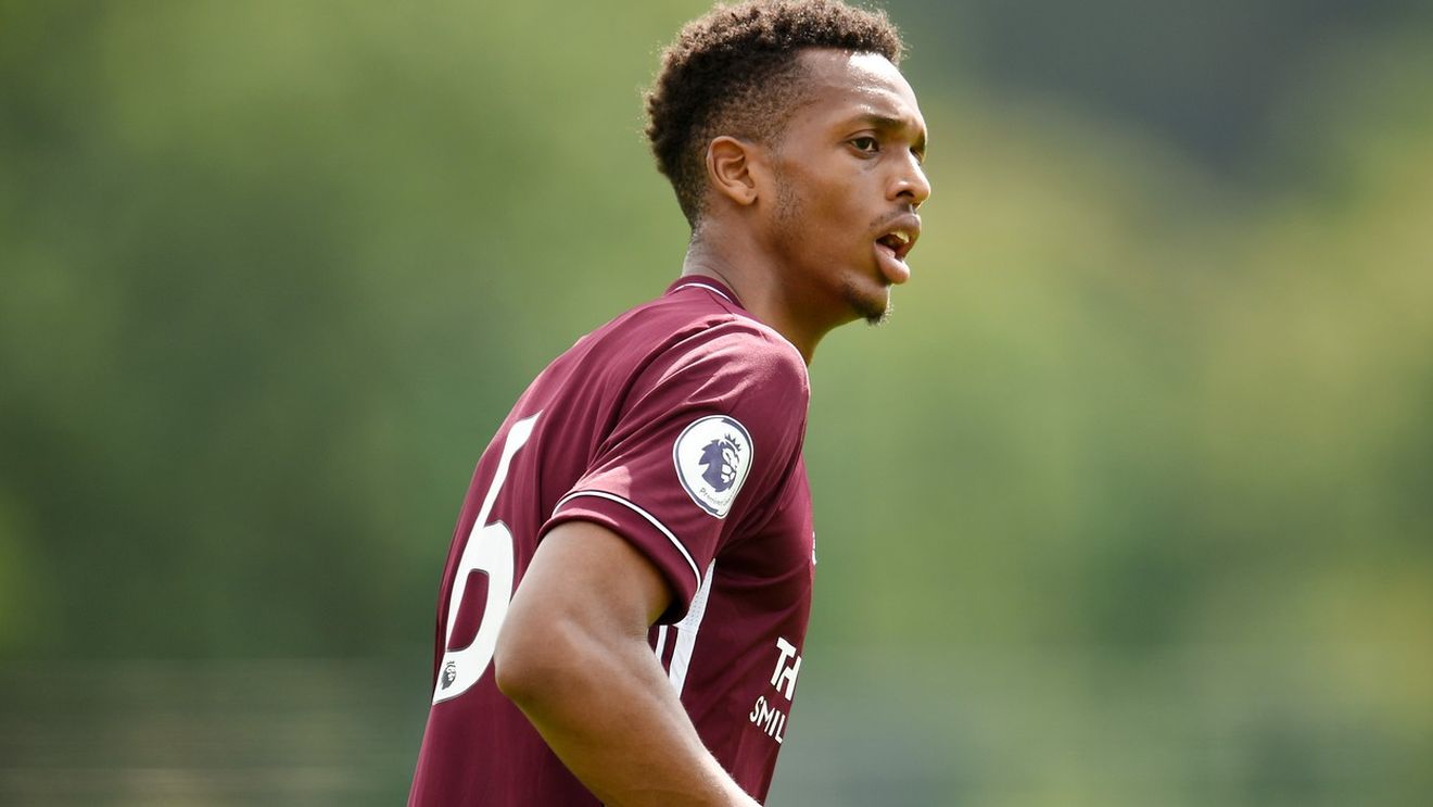 FC Barcelona plănuiește să facă o ofertă pentru Sidnei Tavares, noul copil minune al celor de la Leicester! Este vărul celebrului portughez Nani
