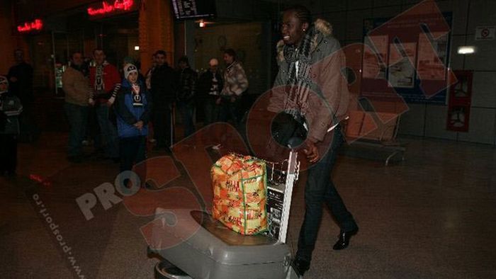 20% din drepturile federative ale lui Traore vor rămâne la Cluj!** Mureșan: "7-8 echipe îl vor, iar cu 2-3 am avut discuții concrete"