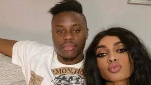 Dinamo l-a dat afară pentru că a fost prins drogat cu cocaină, dar atacantul Magaye Gueye continuă să își trăiască viața din plin! Iubita lui, dezvăluiri fără perdea: „Eram foarte înfierbântată și am avut chef. A oprit omul mașina și s-a întâmplat”