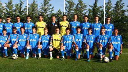 Viitorul se clădește în Qatar!** Puștii "Regelui" pleacă la arabi să participe la un "triunghiular"