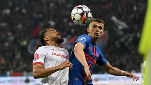 Gigi Becali, atac neașteptat la liderul Florin Tănase: „Nu merge la mine cu d-astea. Cu fini, prieteni. La revedere! Ești prieten, vii, stai și bem cafele”