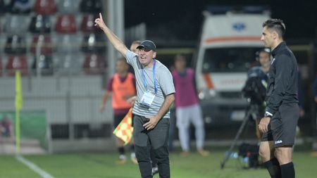 Hagi, dezamăgit de oamenii de la care aștepta mai mul: "Săracul de mine, joc un fotbal de doi lei! Am văzut că unii îmi fac și echipa". Ce l-a supărat pe "Rege"