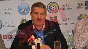 Vasile Avram: "Lupta pentru președinția FRF nu mai este echitabilă atât timp cât se implică Mircea Sandu"