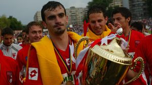 Bărcăuan nu a semnat!** Mâine îi dă răspunsul lui Borcea