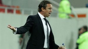 Georgievski, certat dur de Reghecampf în prima repriză!**