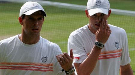 Bob și Mike Bryan s-au calificat pentru Turneul Campionilor