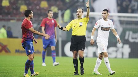 Dragomir a rezolvat problema Stelei și a naționalei dintr-un foc:** "E cel mai bun fundaș dreapta al țării" Jucătorul pe care nici Reghe, nici Piți nu-l văd