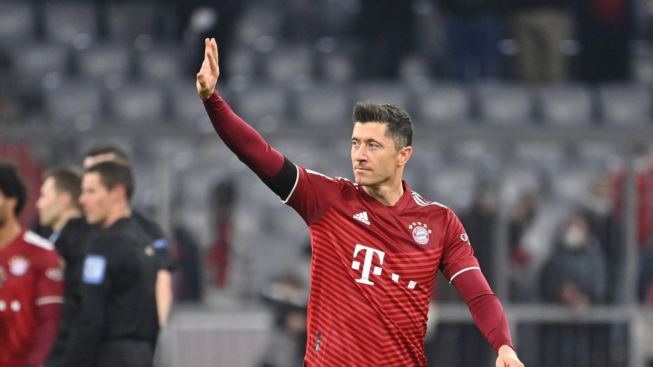 Ce star de la Chelsea Londra vrea să transfere Barcelona în cazul în care Bayern Munchen nu îl cedează pe golgheterul Robert Lewandowski!