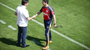 VIDEO | Lupescu este susținut de antrenorul momentului în fotbalul românesc: "Avem nevoie de o schimbare radicală"