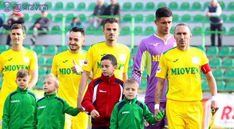 Încurajări pentru Ayza să-și continue cariera de fotbalist!** 