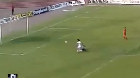 EXCLUSIV | O gafă memorabilă dintr-un Dinamo - Rapid 4-4, explicată după aproape 30 de ani: "Se spunea că a fost blat, am plâns până acasă întruna!"