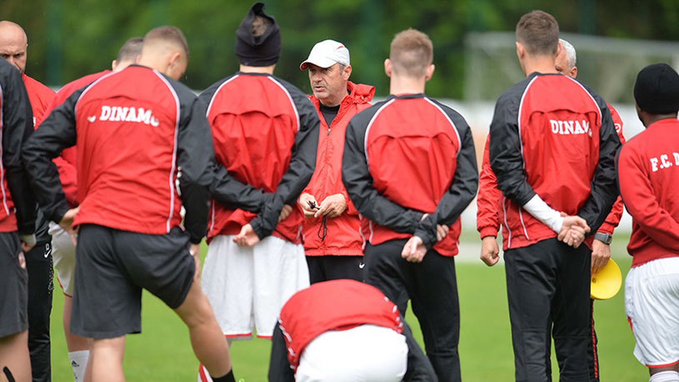 Dinamo vrea să transfere trei jucători de la ACS Poli. Care sunt cele trei ținte ale "câinilor"