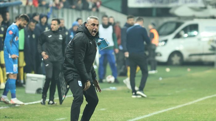 Ivaylo Petev avertizează înainte de FC U Craiova - Universitatea Craiova: „Au jucători care pot face diferenţa"