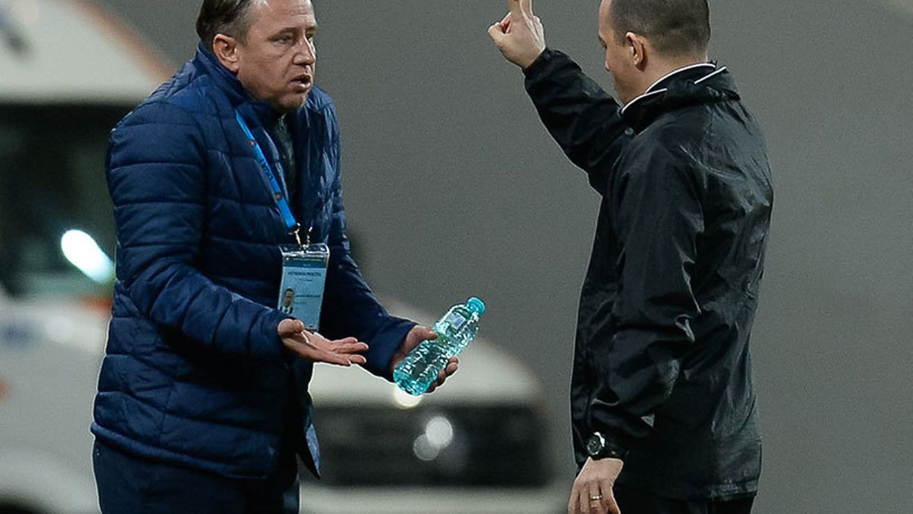 Victoria care-l face să răsufle ușurat. Reghecampf: "Sunt foarte multe lucruri care îmi trec acum prin cap..." Ce jucători a evidențiat 