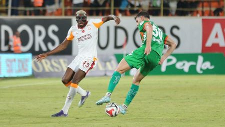 Galatasaray e gata să dea lovitura cu transferul fotbalistului român. Prețul cerut: 7.000.000 de euro