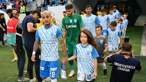 Alexandru Mitriță i-a ignorat pe fanii Universității Craiova după înfrângerea cu Petrolul. „Eram foarte nervos și era mai bine să merg în vestiar!”