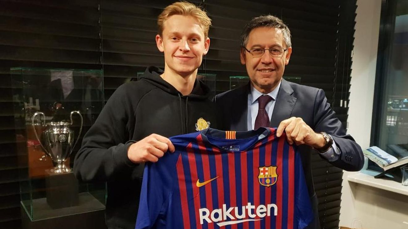 "A primit șapte mesaje!". Clubul mare care a încercat să-l "deturneze" pe De Jong, chiar în timpul negocierilor cu Barcelona