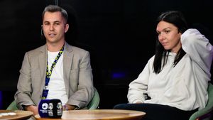 Reacția Simonei Halep când a văzut că managerul ei a deschis un restaurant japonez în Cluj! Fostul lider WTA i-a scris imediat: „E altceva”