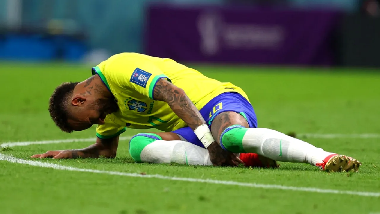 Veste cruntă pentru naționala Braziliei! Cât vor absenta Neymar și Danilo de la Cupa Mondială din Qatar