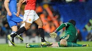 Thriller în Anglia! După Reading - Arsenal, un alt meci fabulos i-a ținut pe fani cu sufletul la gură:** Chelsea a eliminat pe United după o partidă cu trei penalty-uri