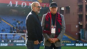 Dan Șucu, contestat de fanii lui Genoa după ultimul transfer: „Cu tâmplarul român, picăm în Serie B!”