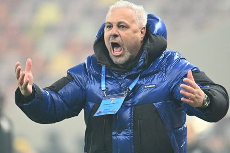 &bdquo;Nu pot s&#259; fiu chiar c&acirc;rp&#259;!&rdquo;. Marius &#536;umudic&#259; a f&#259;cut public&#259; decizia f&#259;r&#259; precedent: &bdquo;Nu mai calc p-acolo c&acirc;t oi tr&#259;i!&rdquo;