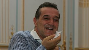 Presa engleză: "Becali, un taur în căutarea unei eșarfe roșii"