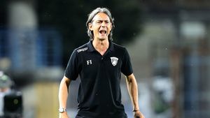 Filippo Inzaghi le-a dat două lovituri într-o zi lui Dan Șucu și Rapidului! Anunțul celebrului italian despre transferurile celor doi fotbaliști din naționala României: „A fost mereu primul jucător pe care l-am cerut, acum nu pleacă!”
