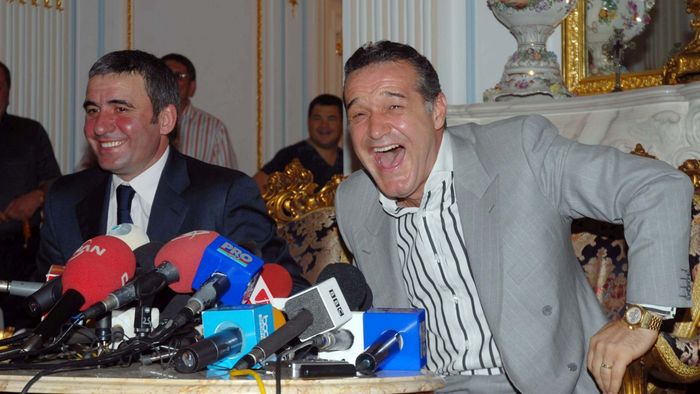 Gigi Becali îl vrea pe Gică Hagi la masa bogaților: „Înnebunește dacă nu se califică în play-off. Eu mă rog pentru el”