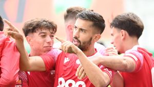 Găsirea unui nou investitor este crucială pentru viitorul lui Dinamo: „Fără identificarea unuia în cel mai scurt timp, va fi foarte dificil!” | VIDEO EXCLUSIV ProSport Live